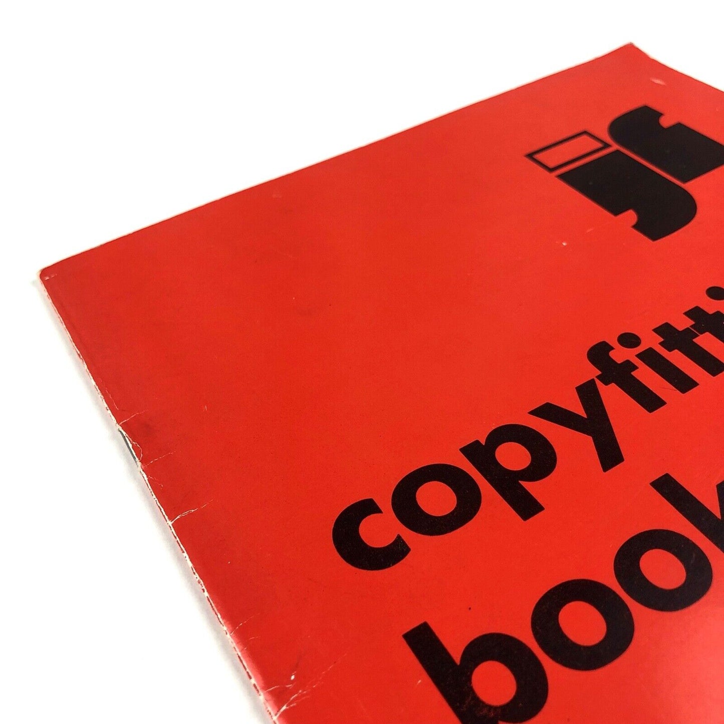 Copyfitting book showing average number of lower case characters contained in given measures | Booklet produced by J.H. Graphics Ltd.