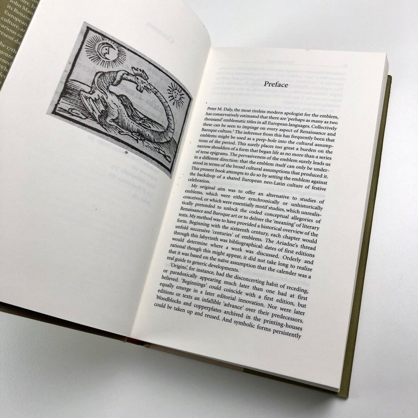The Emblem by John Manning | Reaktion Books, 2002