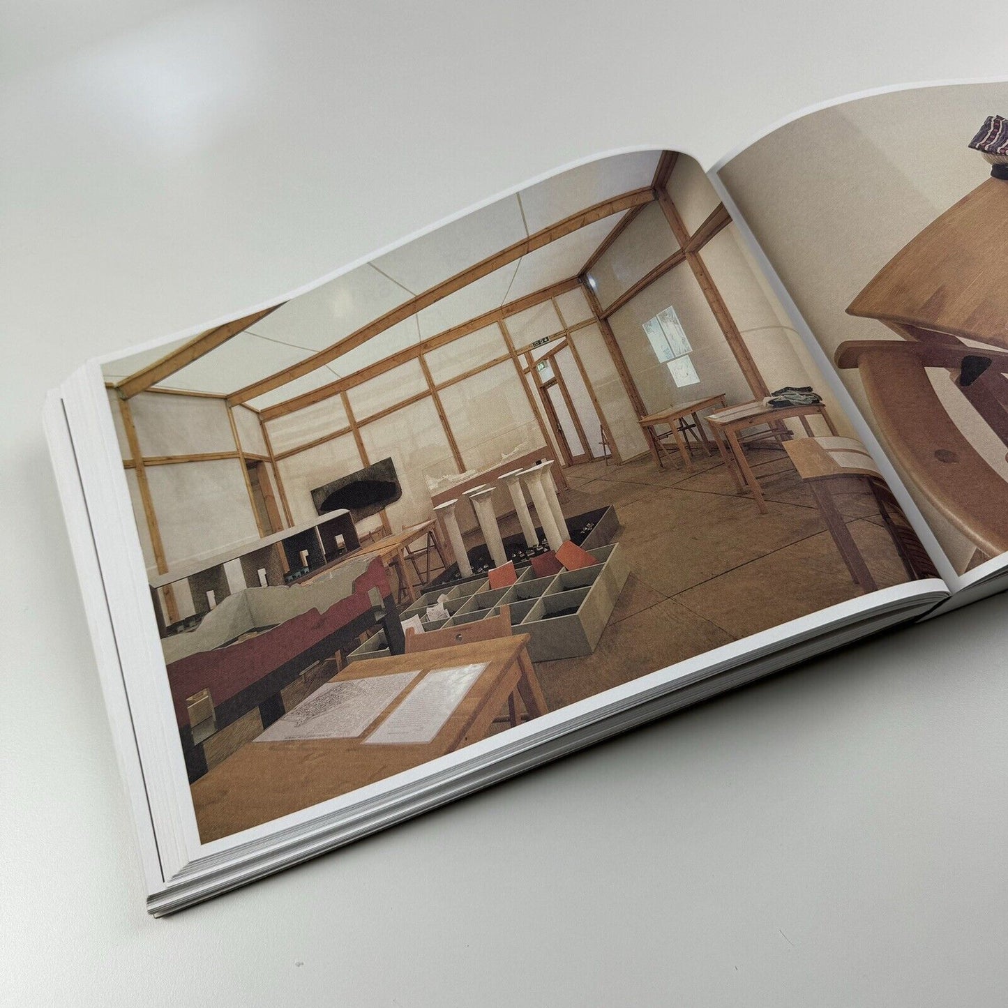The Palace of Projects of Ilya / Emilia Kabakov, 2001
