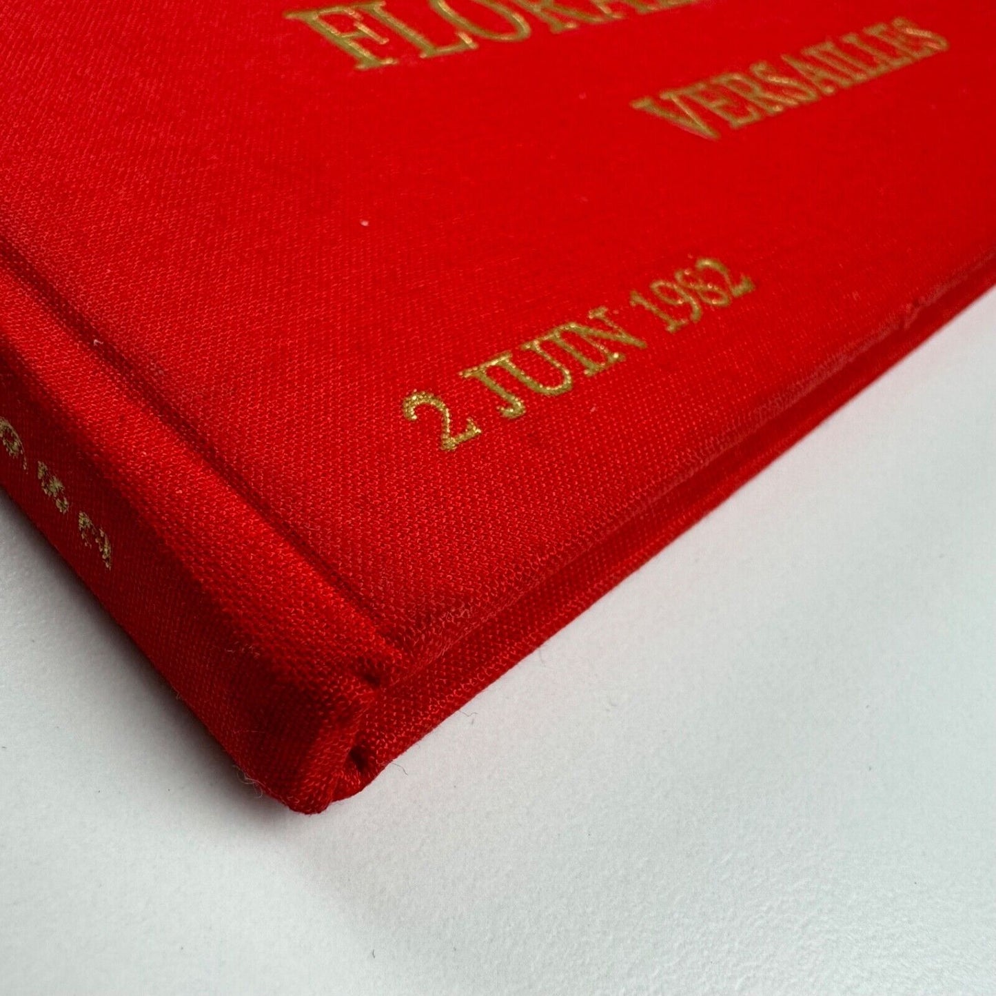 Auction catalogue for Tableaux Modernes. Floralies 1982. Versailles 2 June 1982. Me Georges Blache