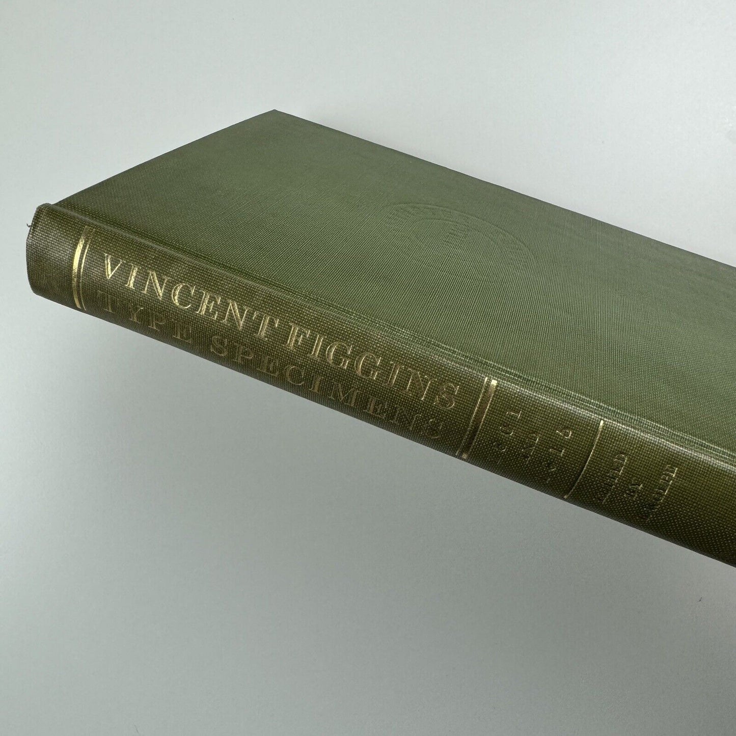 Vincent Figgins Type Specimens 1801 and 1815 edited Berthold Wolpe | The Printing Historical Society, St Bride Institute, 1967 | ex-library Westminster Libraries