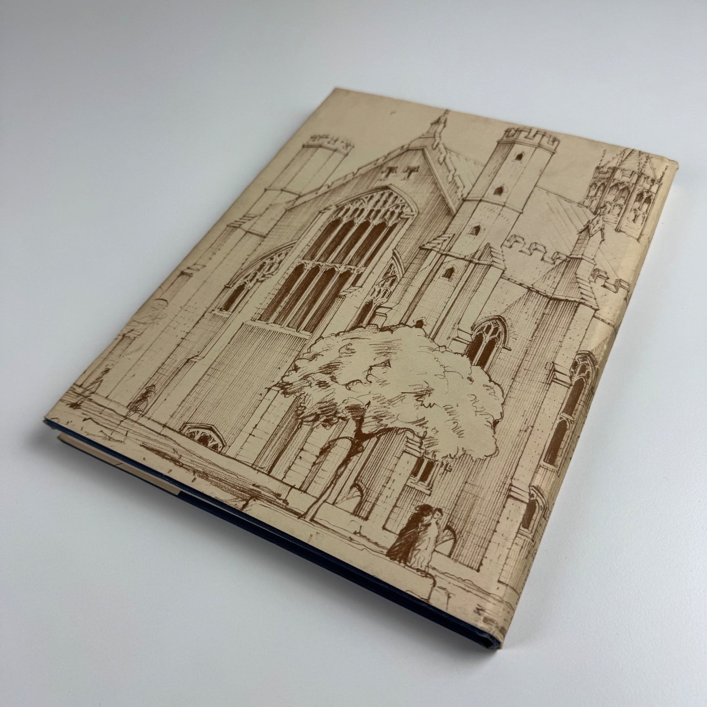 The Medieval Guildhall of London Caroline M. Barron Corporation of London, 1974