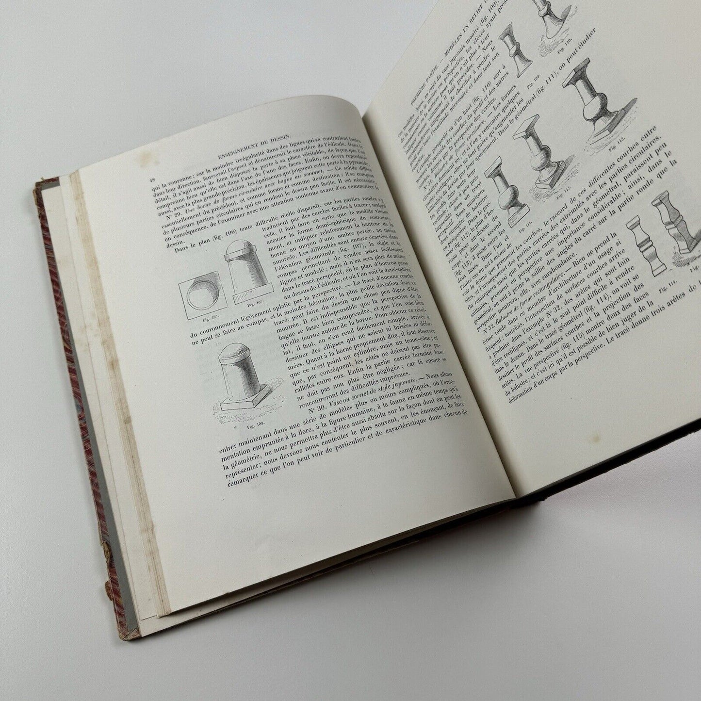 Enseignement du dessin par les solides applicable dans les écoles primaires, professionnelles & supérieures by Claude Sauvageot | Ch. Delagrave, Paris, 1882