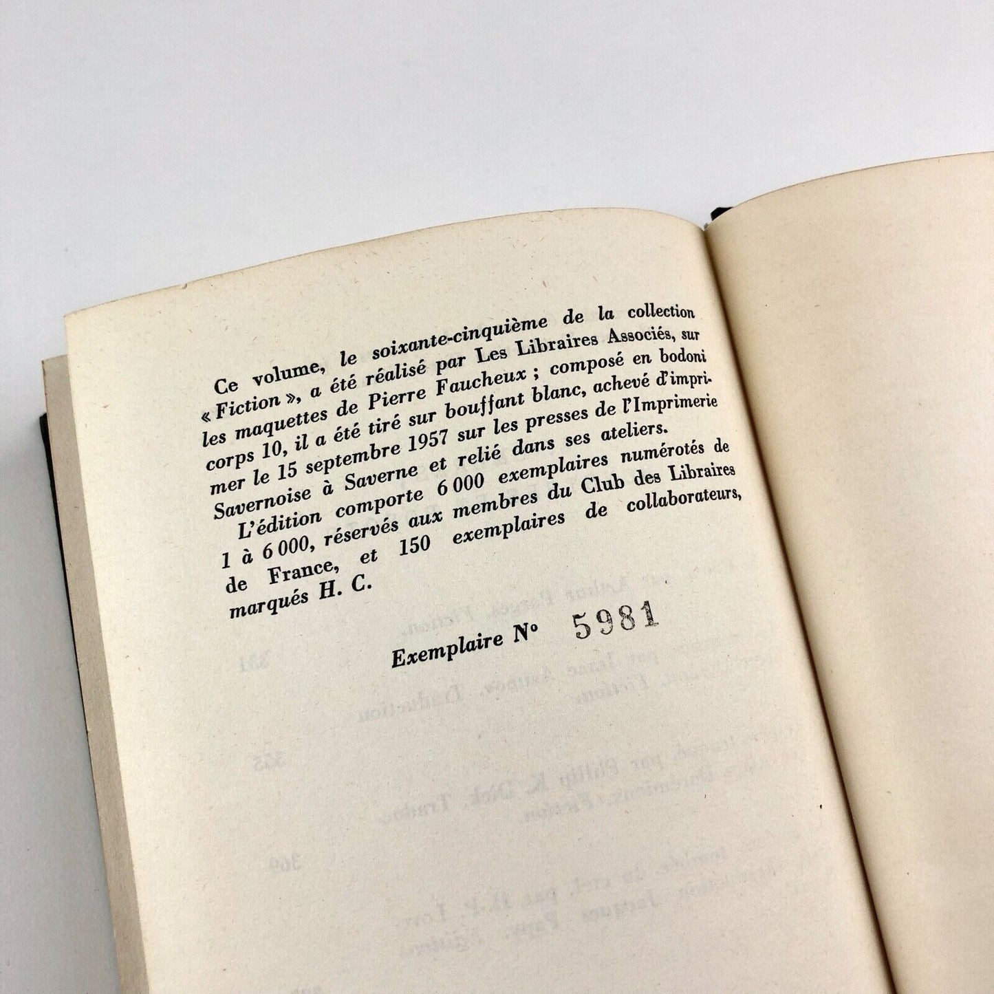 Univers de la Science Fiction: 16 Nouvelles | Club des Libraires de France, 1957