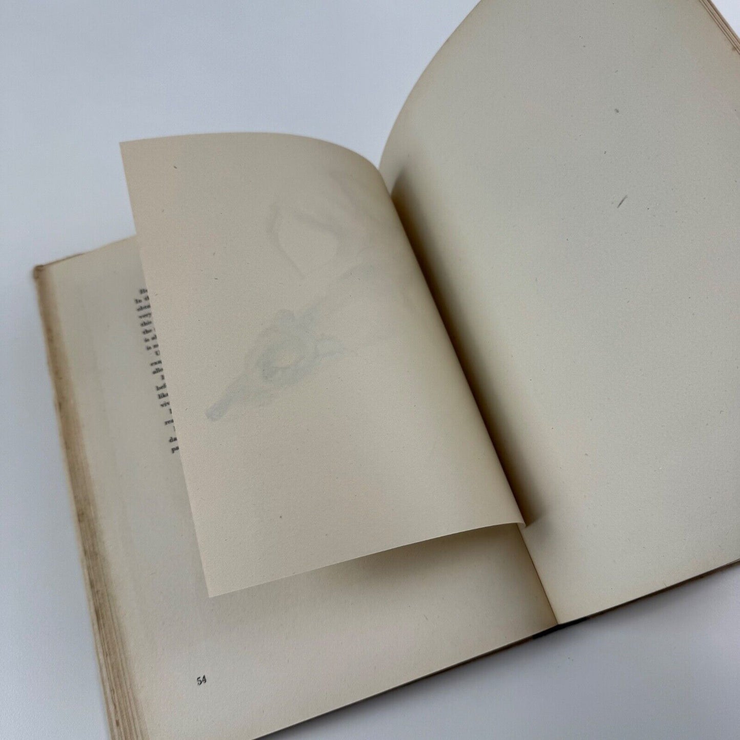 Animal Drawing by John Skeaping. No. 10 The Studio How to do it series 1944 reprinted edition
