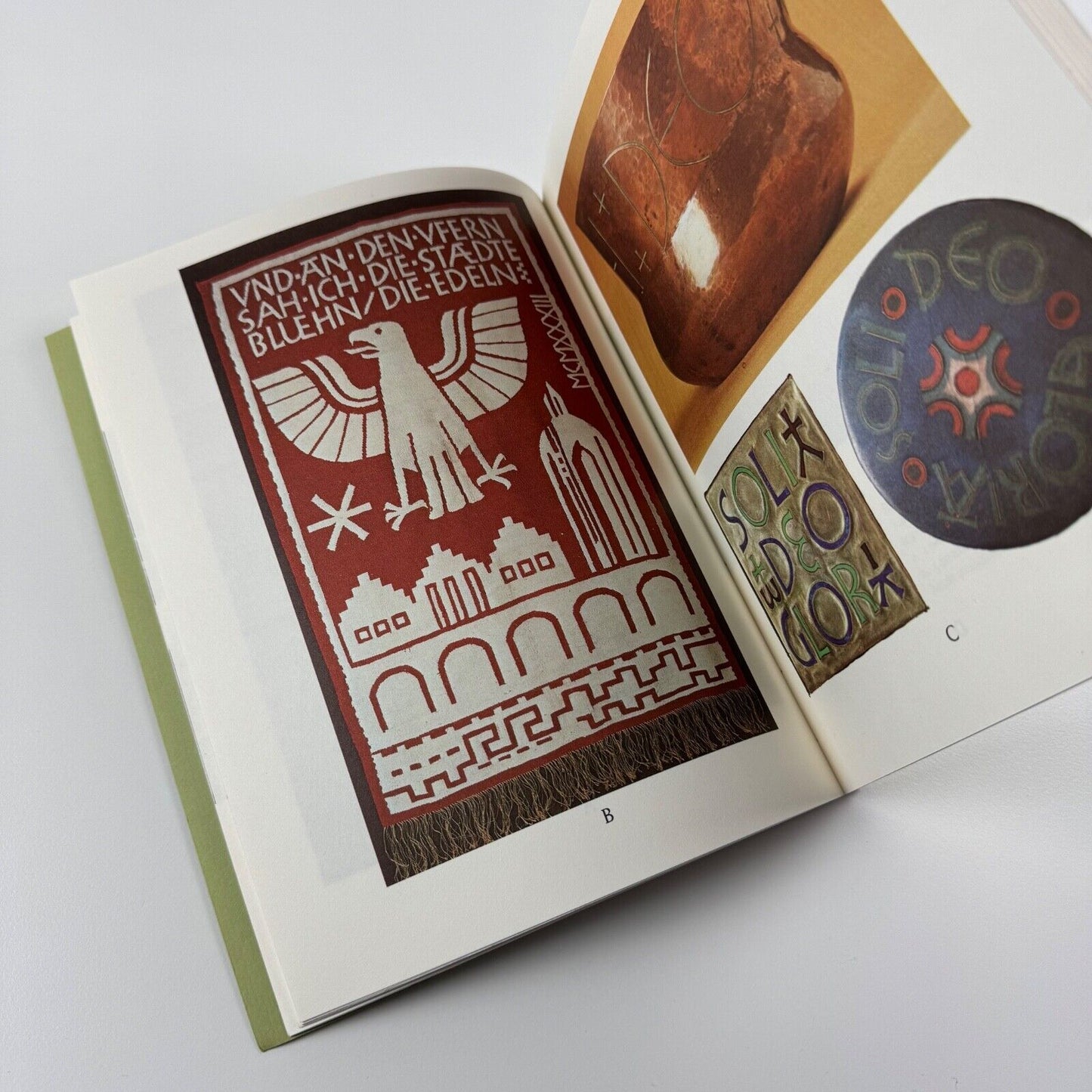 Berthold Wolpe. A retrospective survey | Victoria & Albert Museum and Faber & Faber, 1980