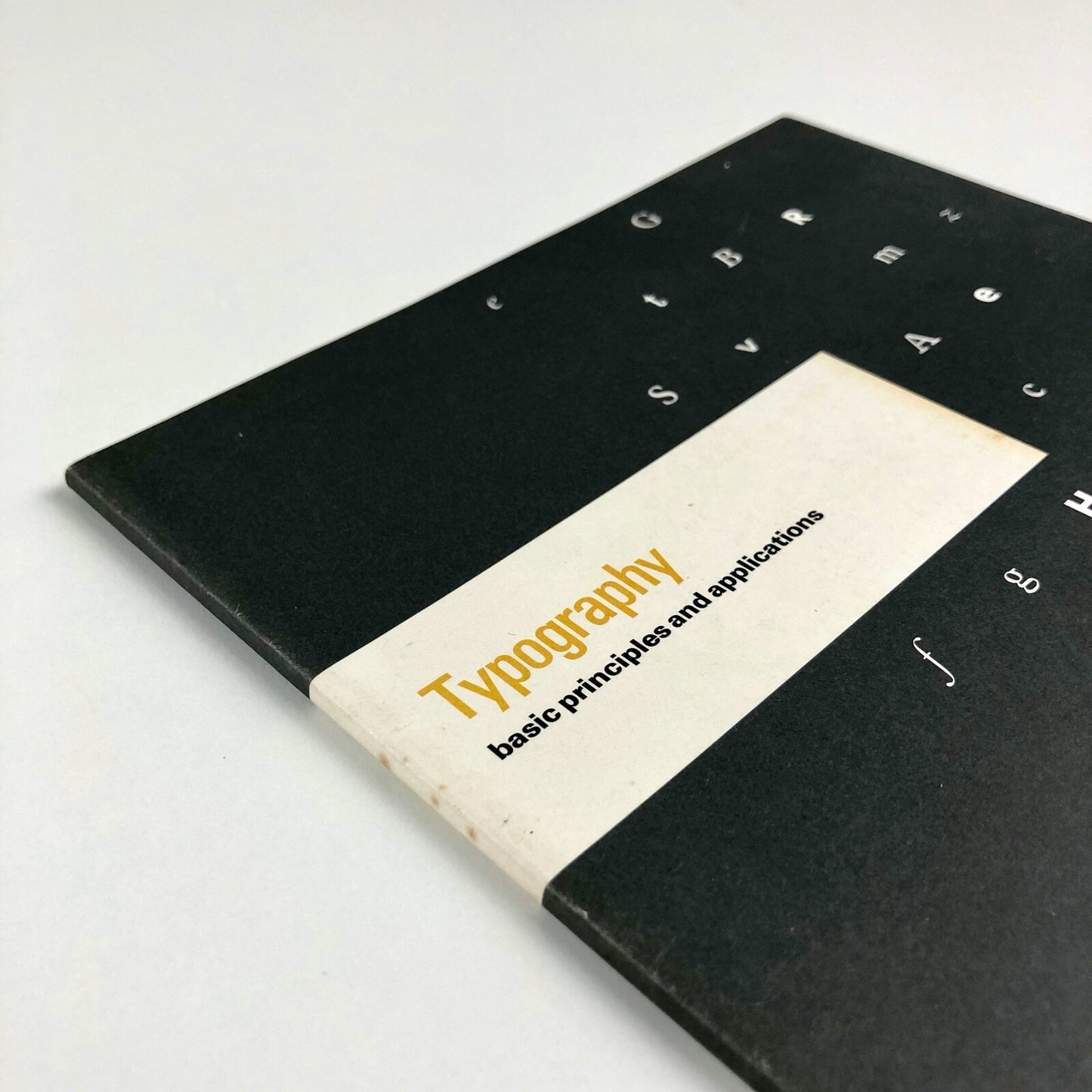 Typography – Basic Principles and Applications | Océ-Nederland Gerard Unger