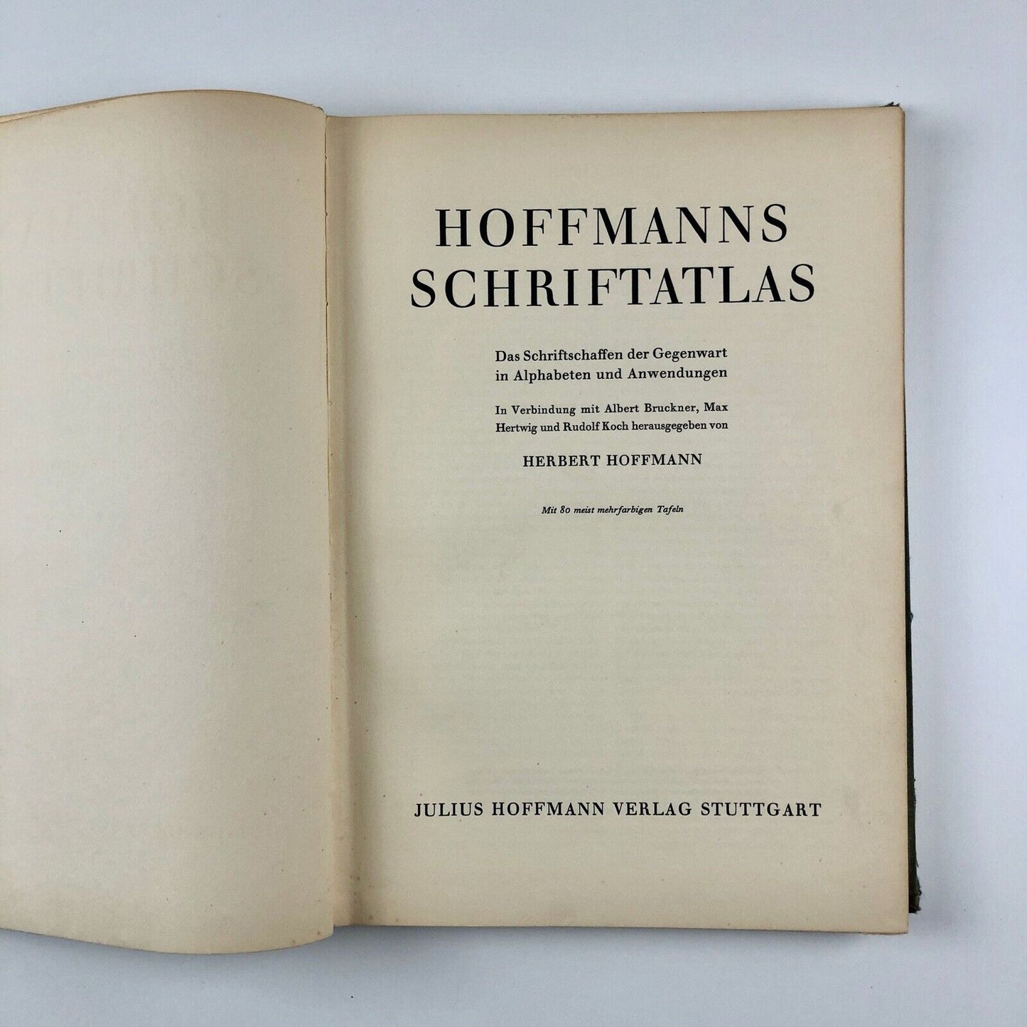 Hoffmanns Schriftatlas 1930 type specimen book by Herbert Hoffmann