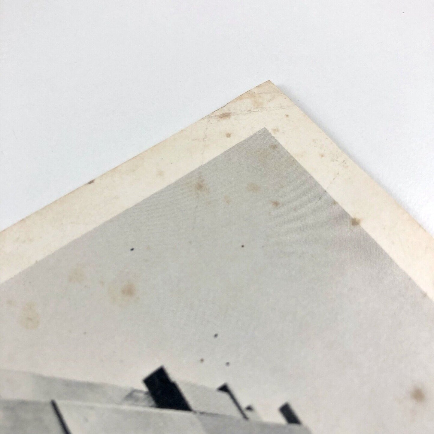 Folding card for Jeffrey Lowe – Recent Sculpture | The Leicester Galleries, London, 1974