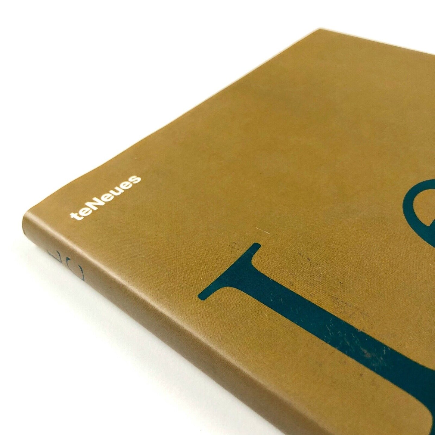 Le Corbusier | Edited by Paco Asensio | teNeues / LOFT Publications, 2003