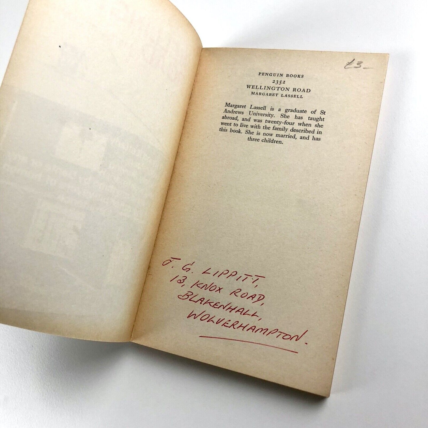 Wellington Road by Margaret Lassell | Penguin Books, 1966