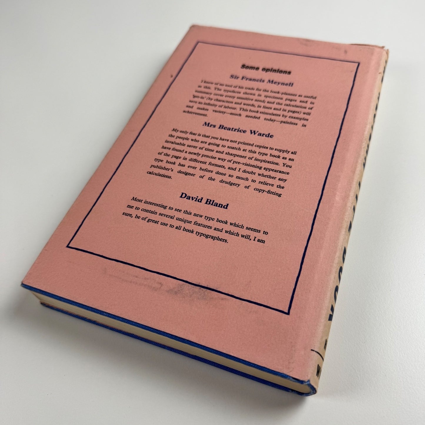The Western Type Book 194 specimens of typefaces for books Hamish Hamilton 1970 new revised edition foreword by Hans Schmoller
