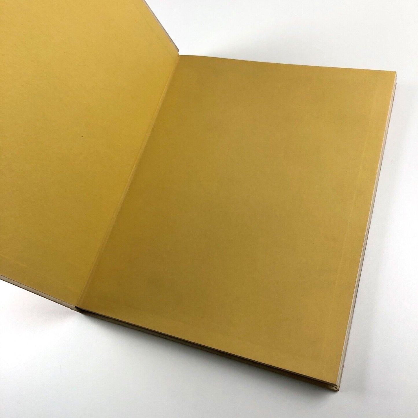 Motif 3 A Journal of the Visual Arts Sep 1959 Ruari McLean DUMMY BLANK COPY - cover design John Griffith