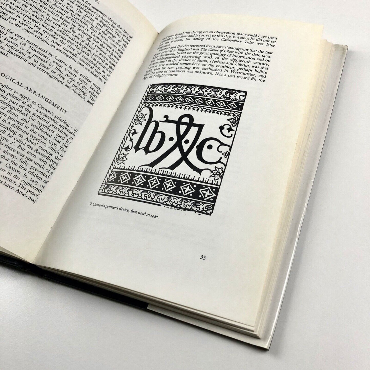 Caxton in focus. The beginning of printing in England by Lotte Hellinga | The British Library, 1982