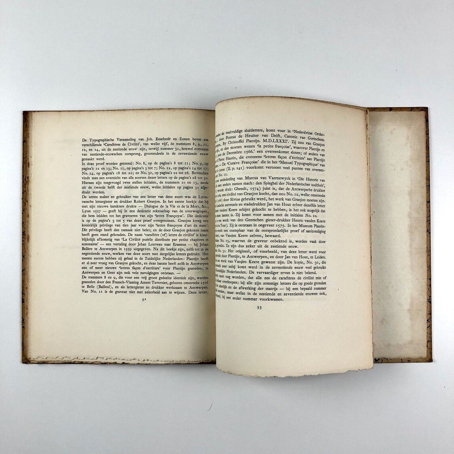 Les Caractères de Civilité Spécimens des Lettres Françoises | Published by Johannes Enschedé en Zonen, Haarlem, 1926