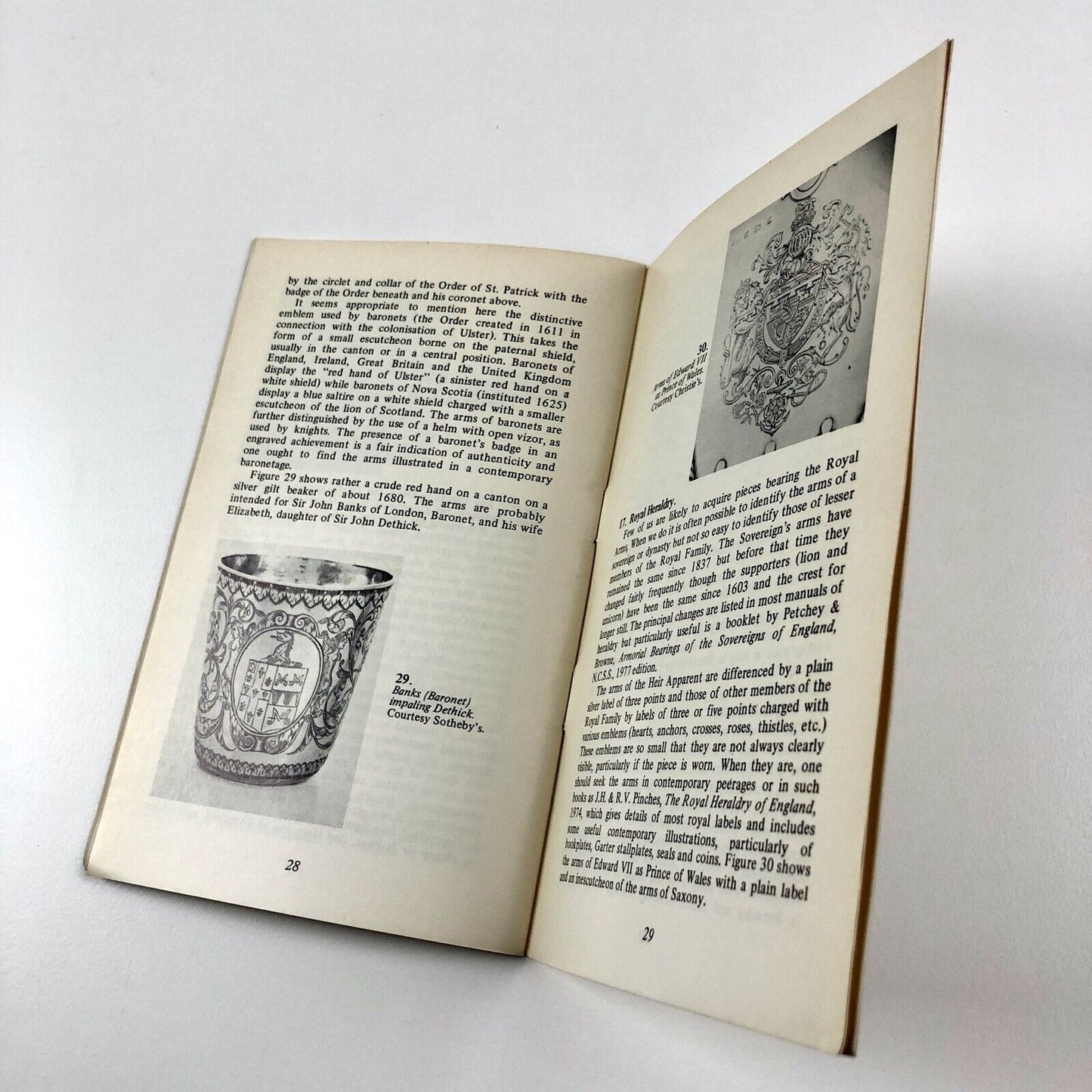 The Identification of Coats of Arms on British Silver | Hubert Chesshyre, 1978