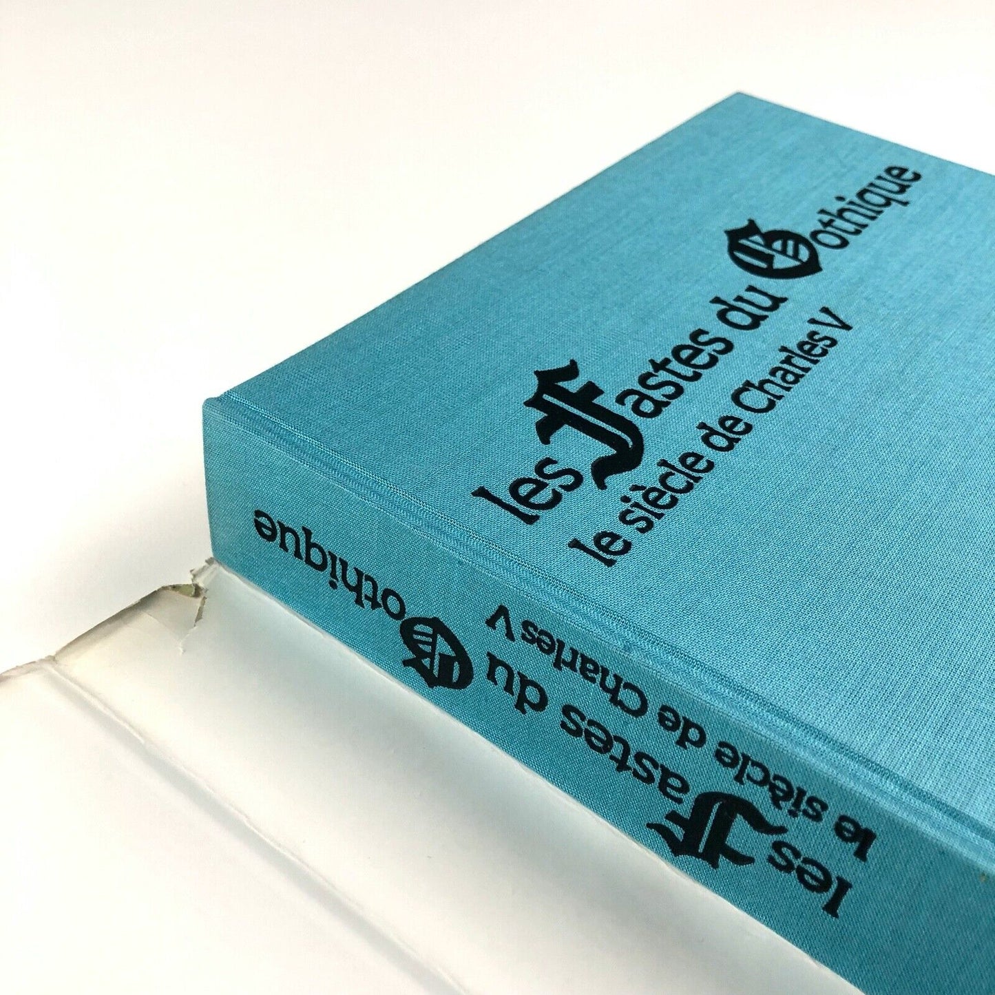 Les fastes du Gothique – Le siècle de Charles V | Hardback edition, 1981