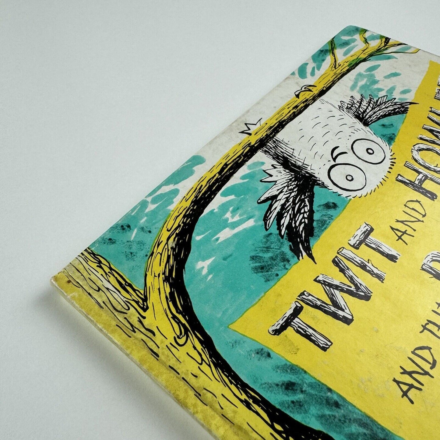 Twit and Howlet and the Balloon, by Barbara Jones | Longman Young Books, 1970 | First edition