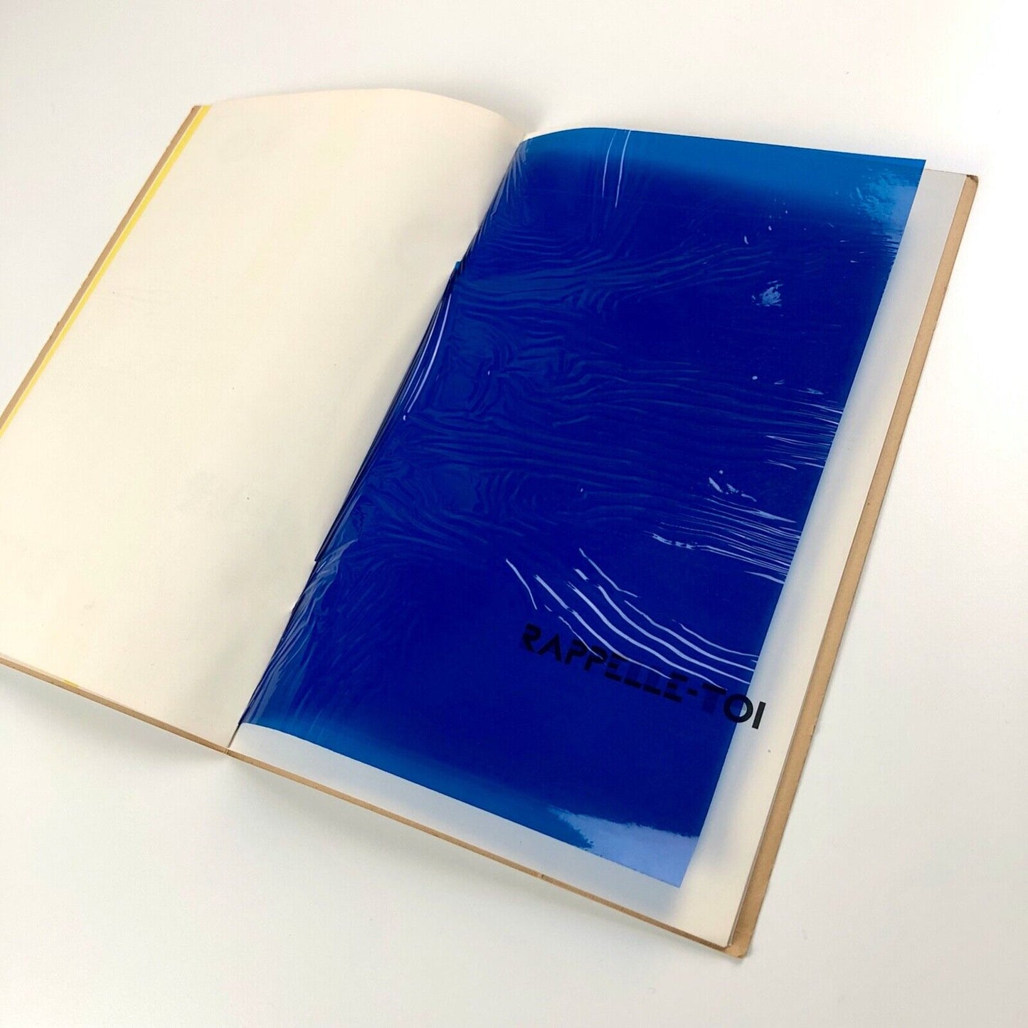 Bifur font – type specimen brochure | Fonderies Deberny Peignot, 1929 Cassandre