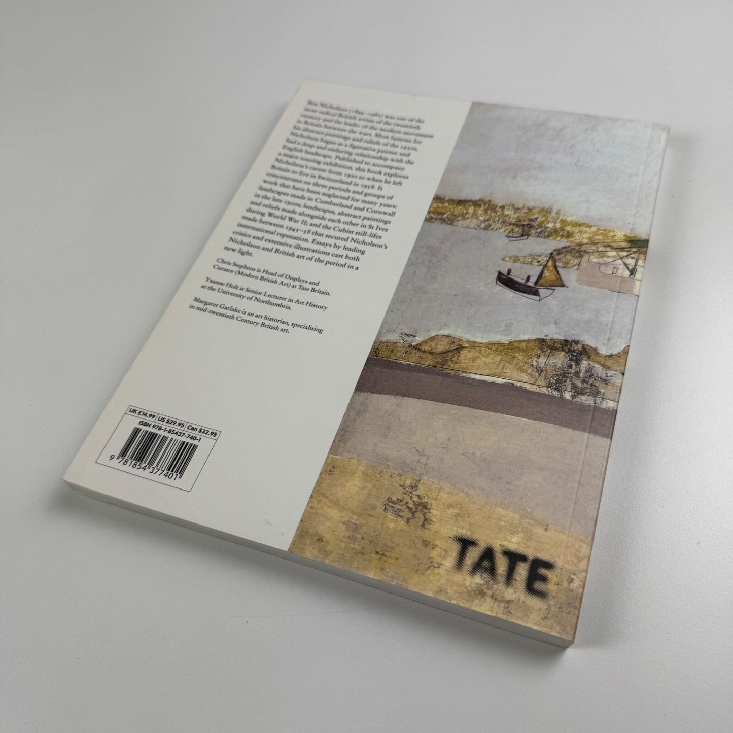 Ben Nicholson in England. A Continuous Line ed Chris Stephens Tate 2008