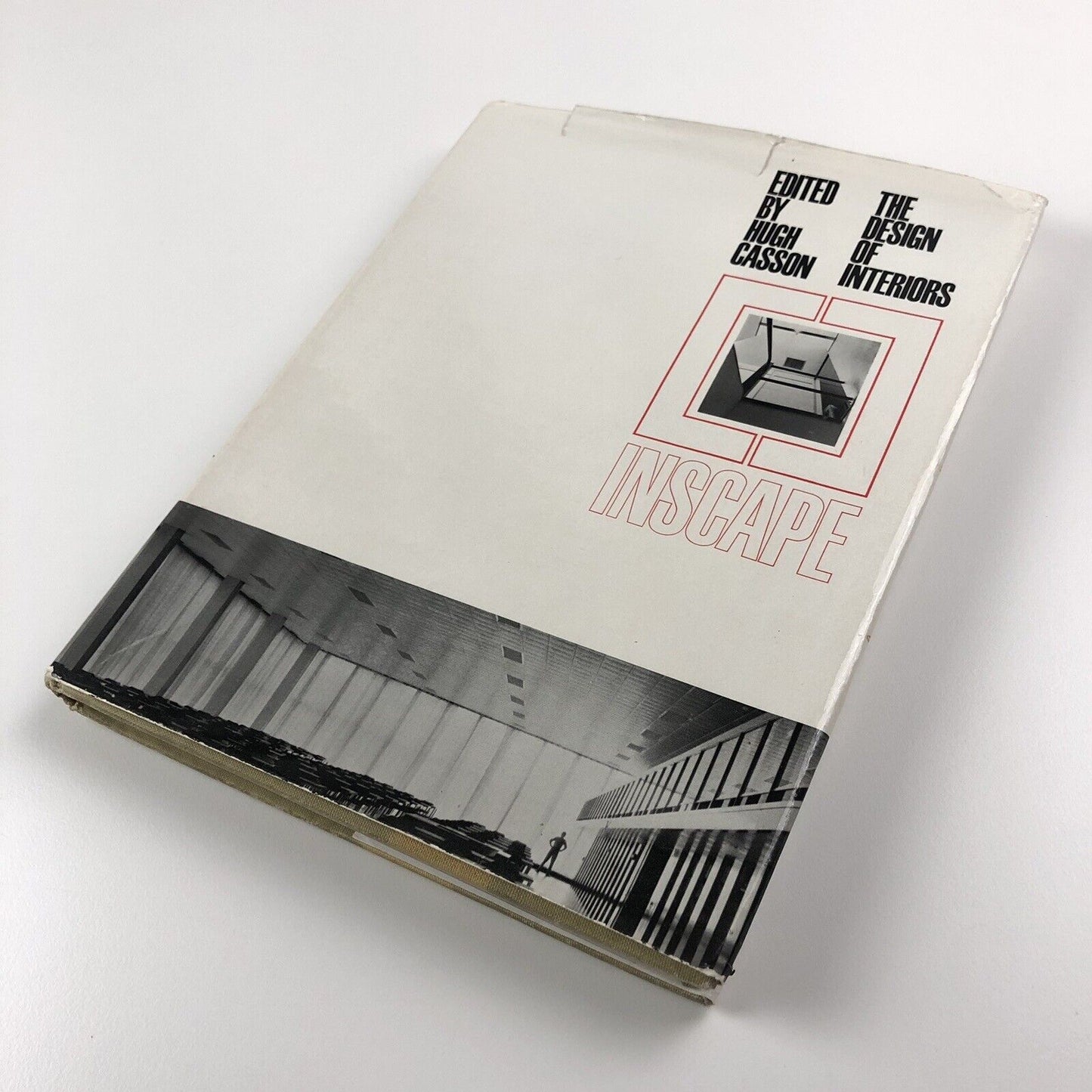 Inscape. The design of interiors edited by Hugh Casson | Architectural Press, 1968