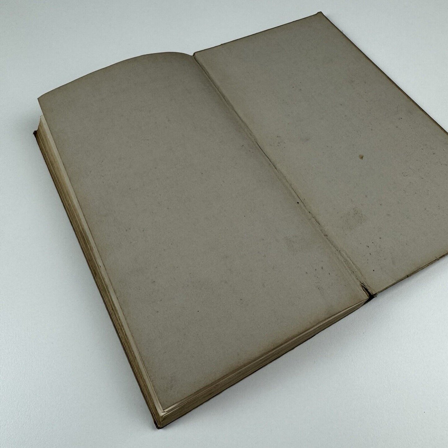Stephenson Blake. Specimens of Printing Types, 1950