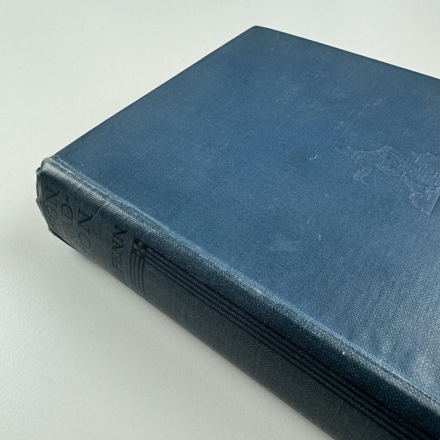 Design and Tradition. A Short Account of the Principles and Historic Development of Architecture and the Applied Arts by Amor Fenn | Chapman and Hall, 1932