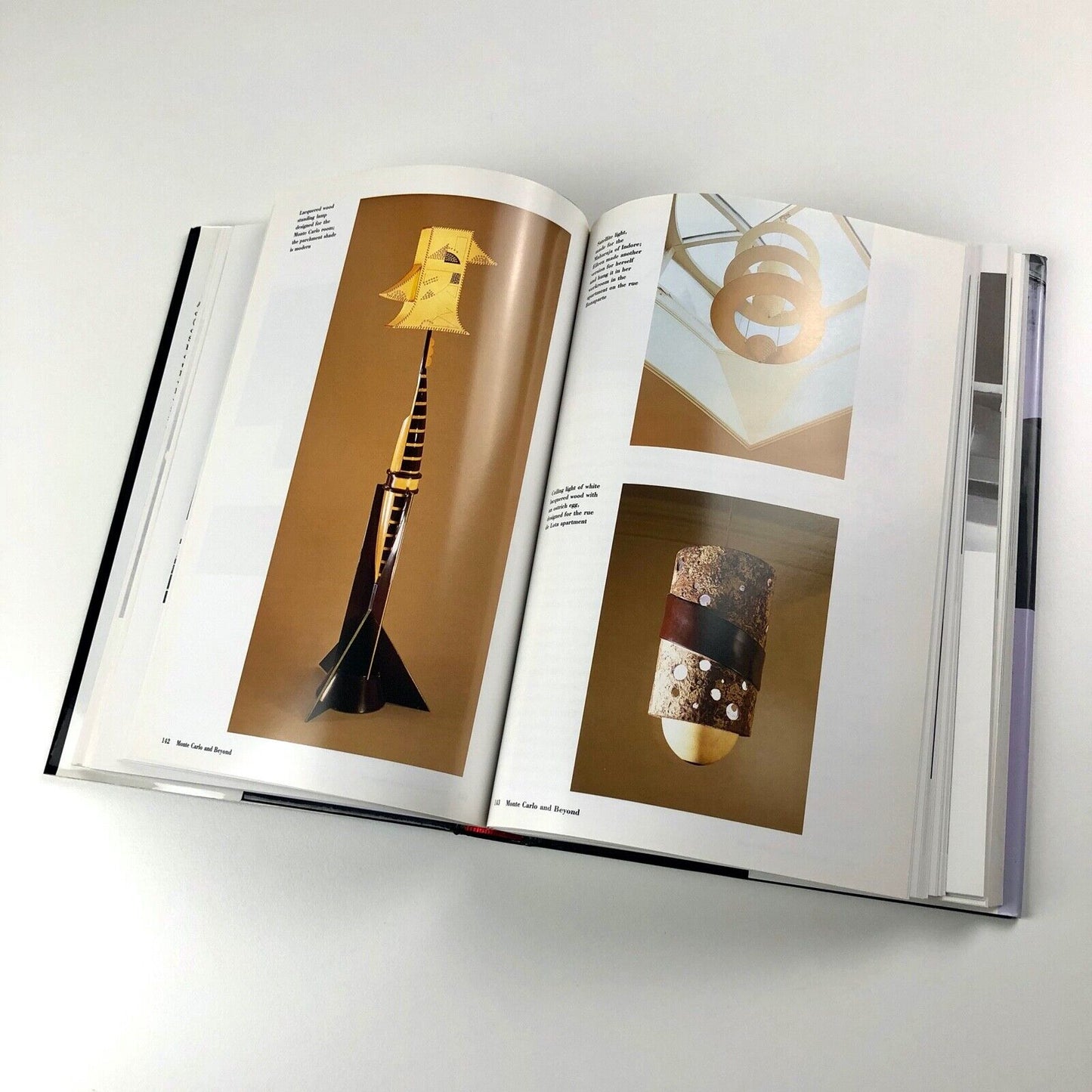 Eileen Gray: Architect/Designer by Peter Adam | Harry N. Abrams | Hardback, 2000