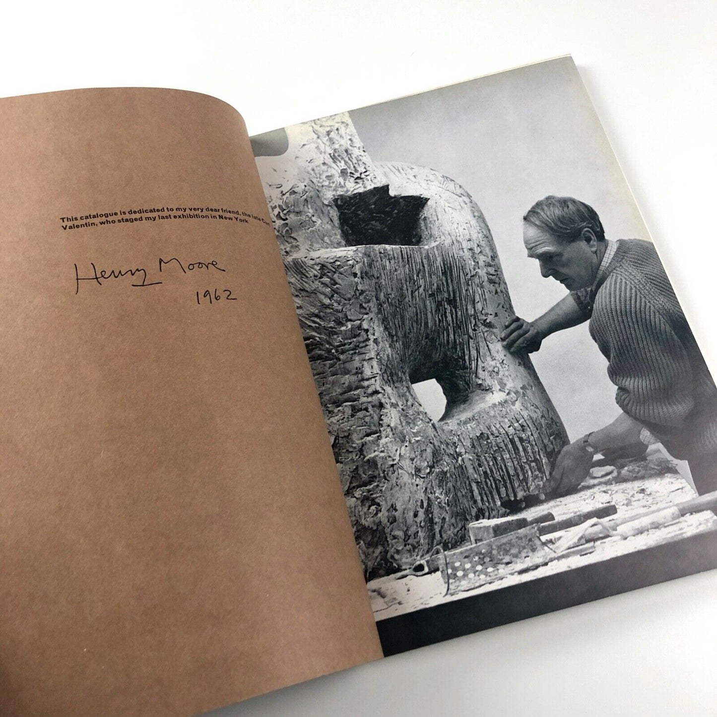Henry Moore exhibition catalogue | Knoedler Marlborough Fine Art, March-April 1962 | Design by Gordon House