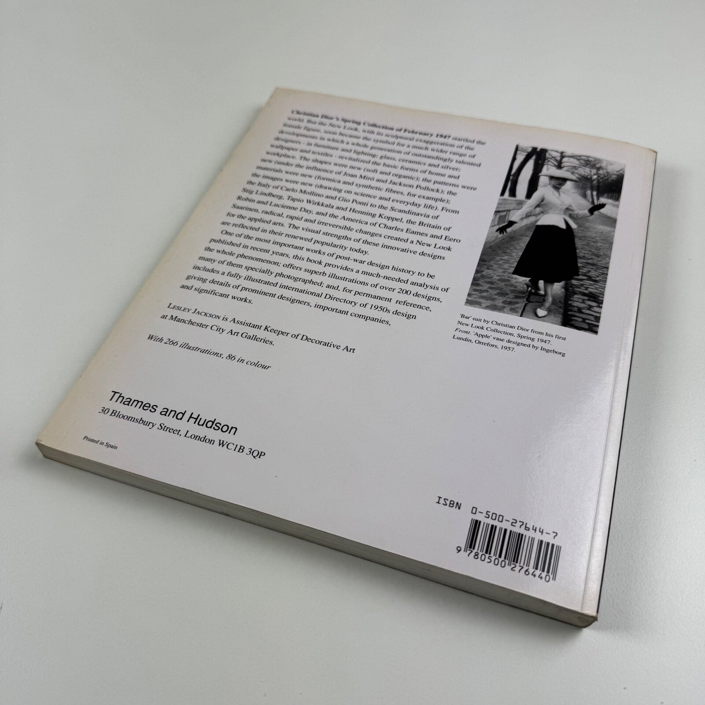 The New Look. Design in the Fifties by Lesley Jackson gallery guide and book