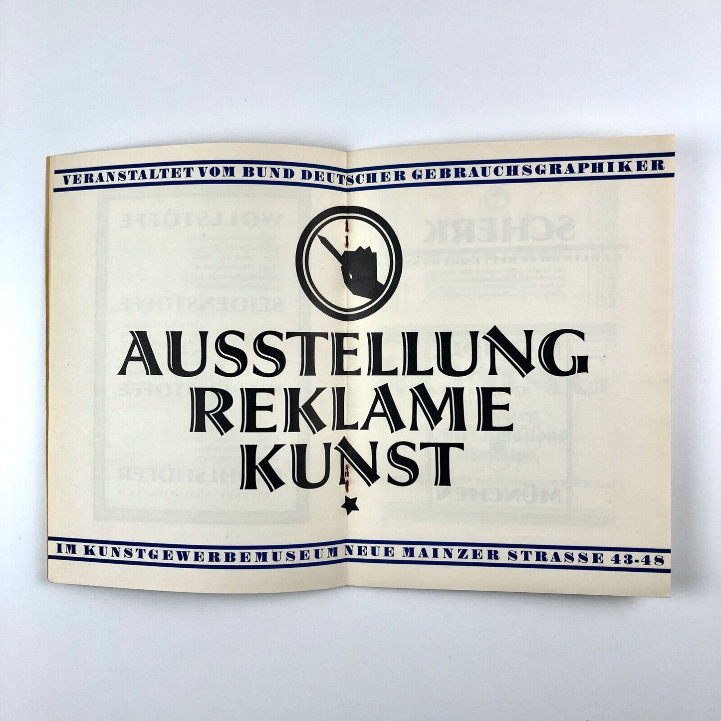 Atrax | Die Schrift für Titelzeilen | Type specimen | Bauer | Heinrich Jost 1926