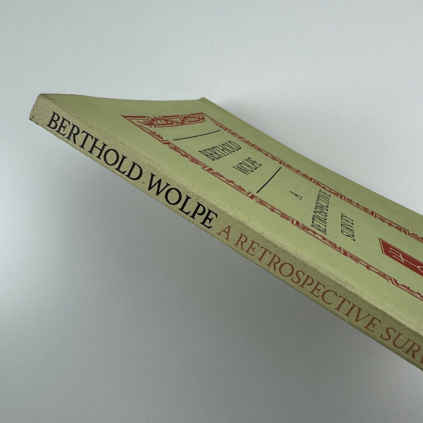 Berthold Wolpe. A retrospective survey | Victoria & Albert Museum and Faber & Faber, 1980