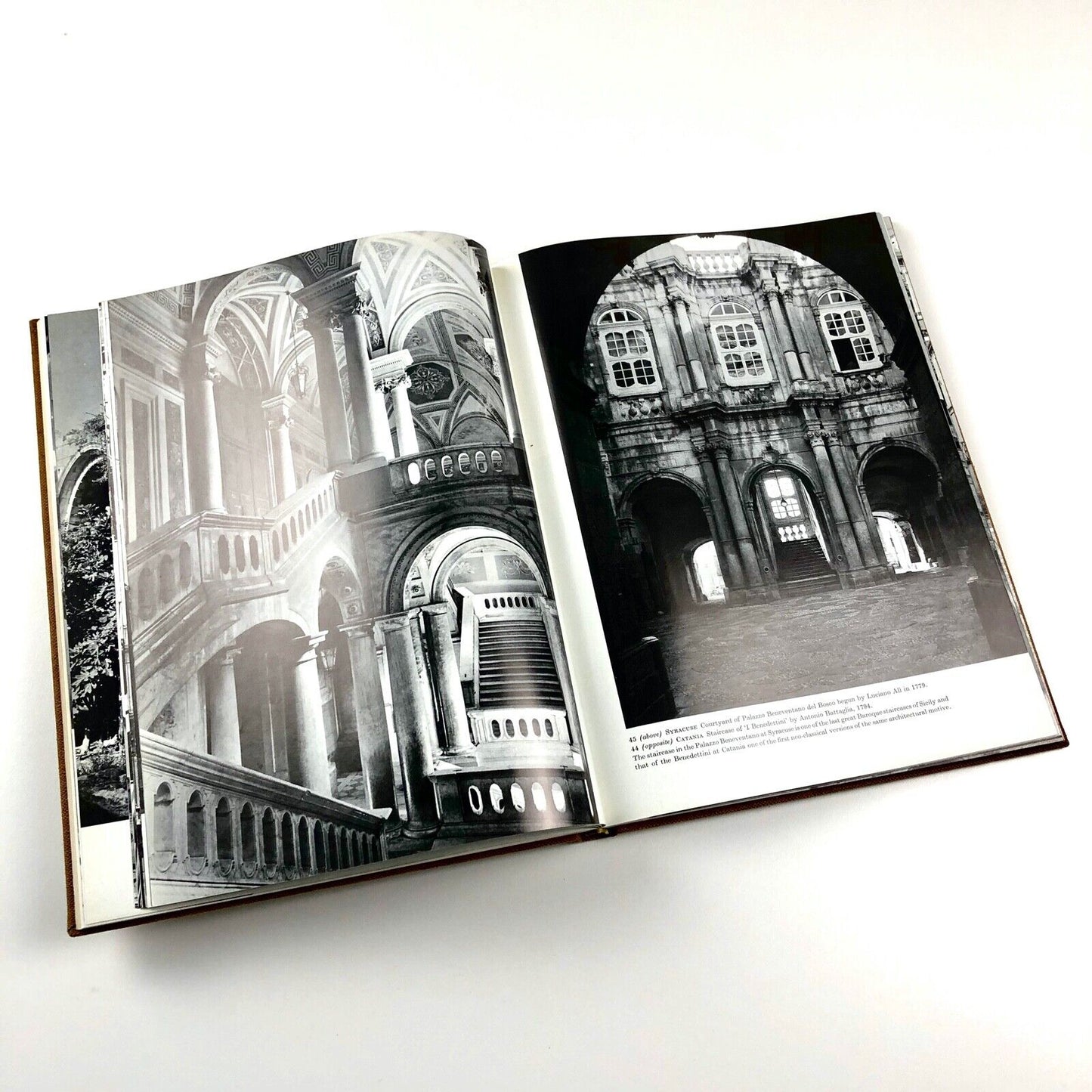 Sicilian Baroque by Anthony Blunt | Photos by Tim Benton | Weidefeld & Nicolson, 1968