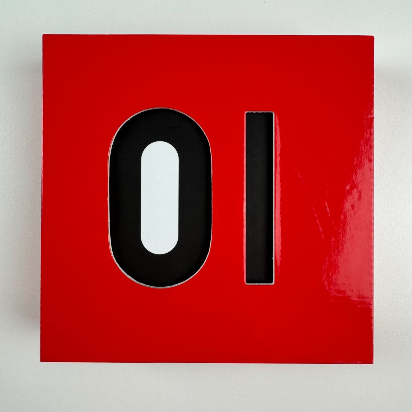 10 Pop-Up by Marion Bataille. 3D pop up book. First American edition in slipcase | Roaring Book Press, 2011