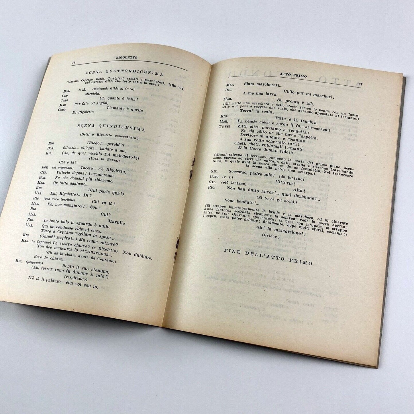 Francesco M. Piave | Rigoletto musica di Giuseppe Verdi | Ricordi, Milan, booklet 1944