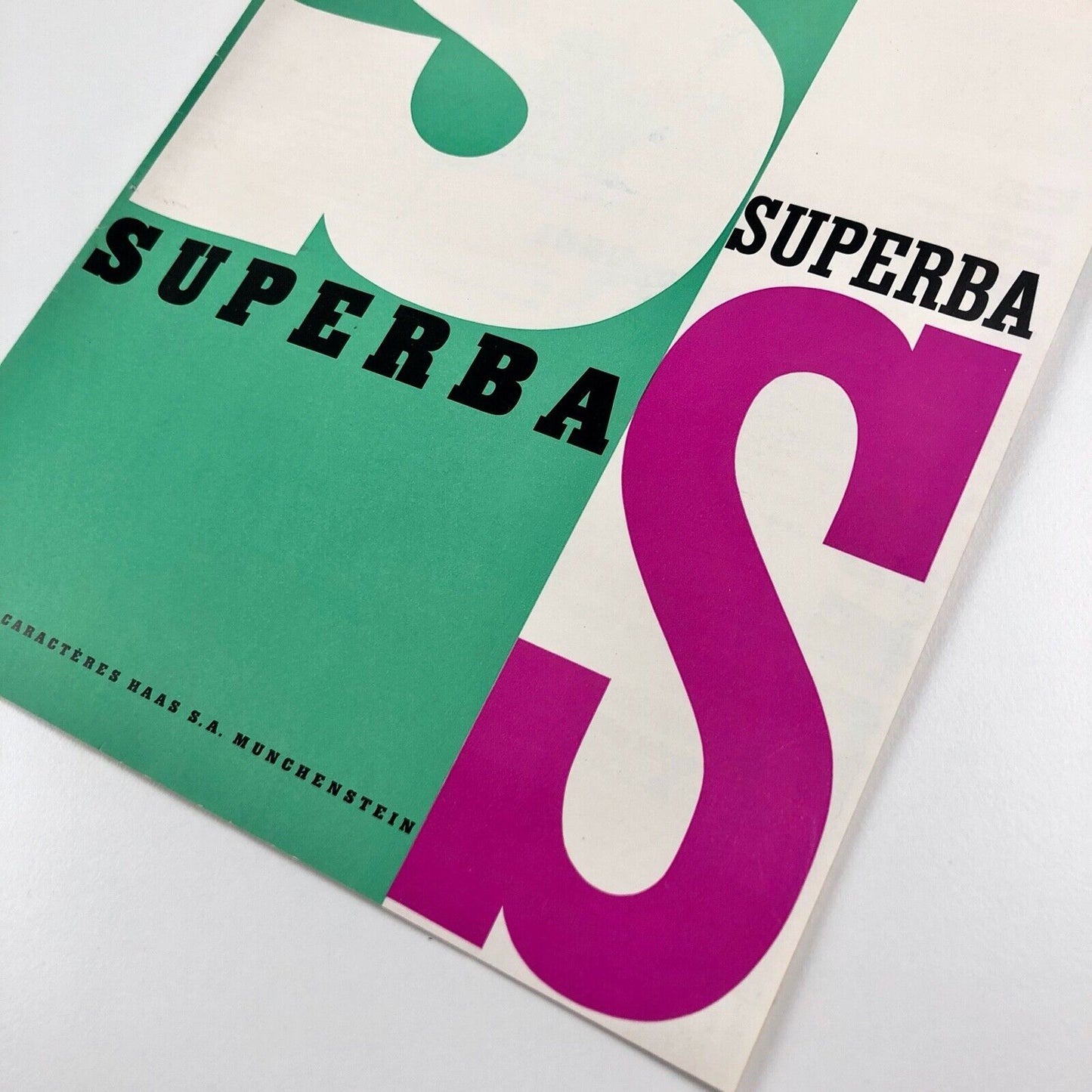 Superba type specimen booklet | Fonderie de Caractères Haas | design by Edmund Thiele, undated presumed to be 1940s