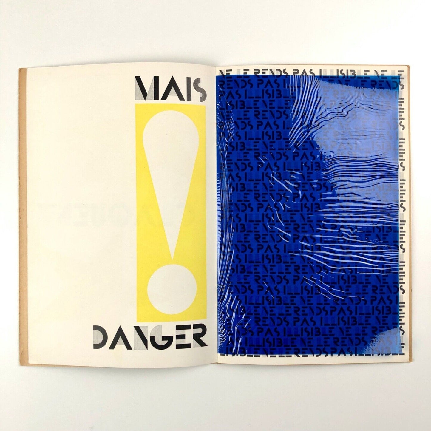 Bifur font – type specimen brochure | Fonderies Deberny Peignot, 1929 Cassandre