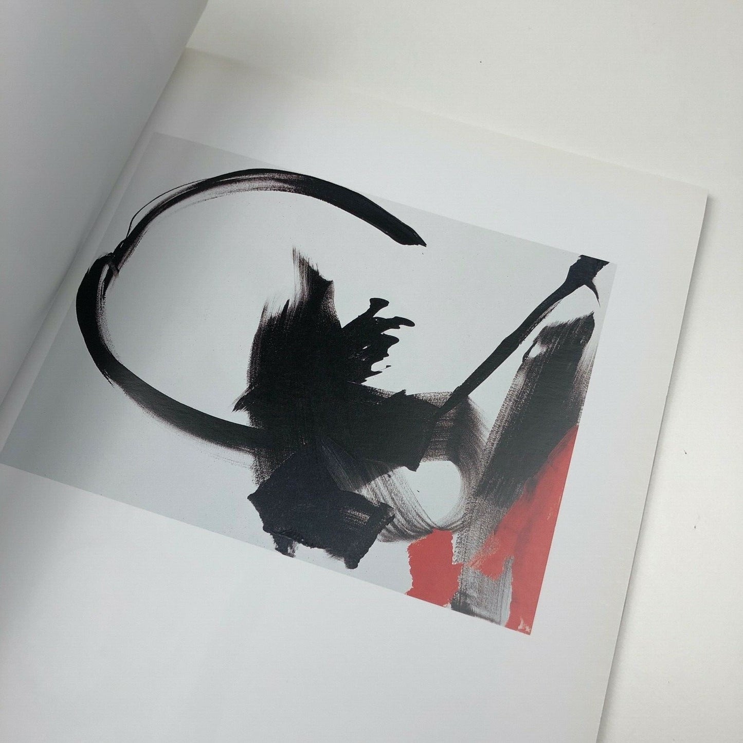 The Gesture: Movement in painting and sculpture | Robert C. Morgan | Neuhoff Gallery, New York, 2002