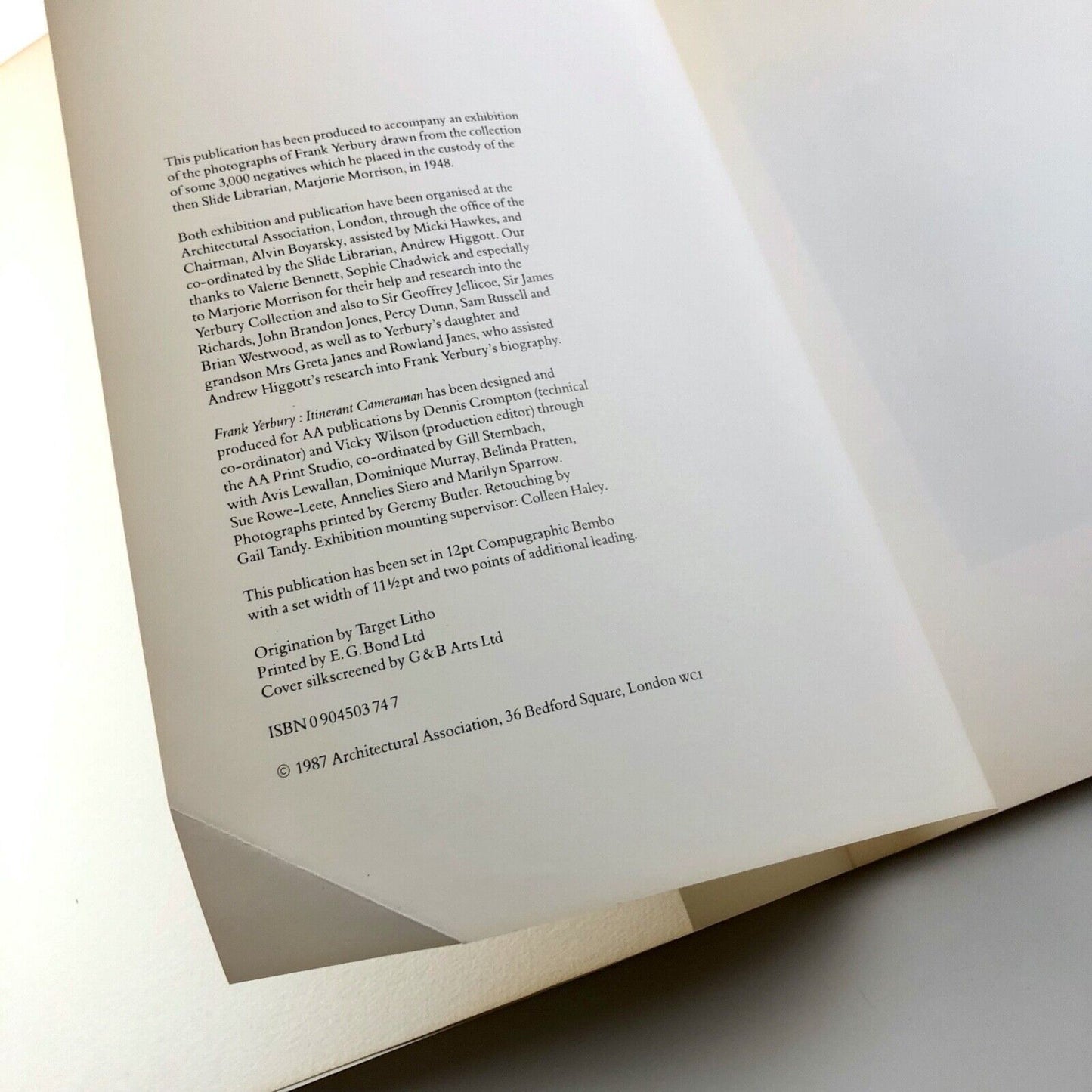 Frank Yerbury. Itinerant Cameraman. Architectural Photographs 1920-35 | Architectural Association, 1987
