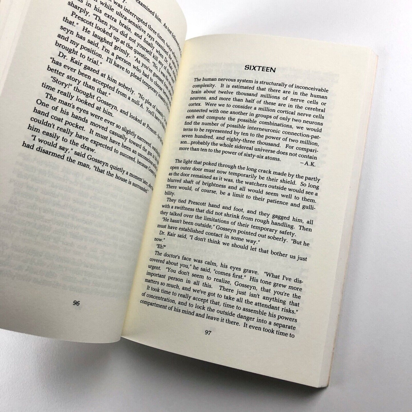 The World of Null-A by A. E. van Vogt | Vintage paperback | Ariel Press, 1970