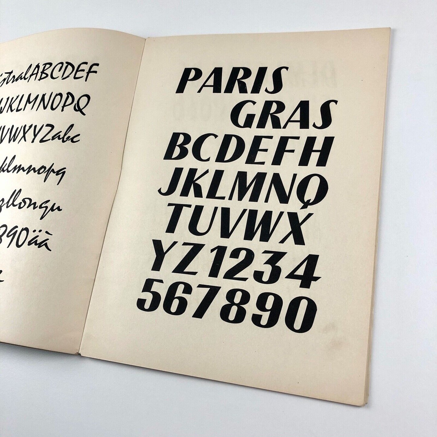 Alphabet in Type LCC type specimen booklet | Whitechapel Art Gallery, 1958