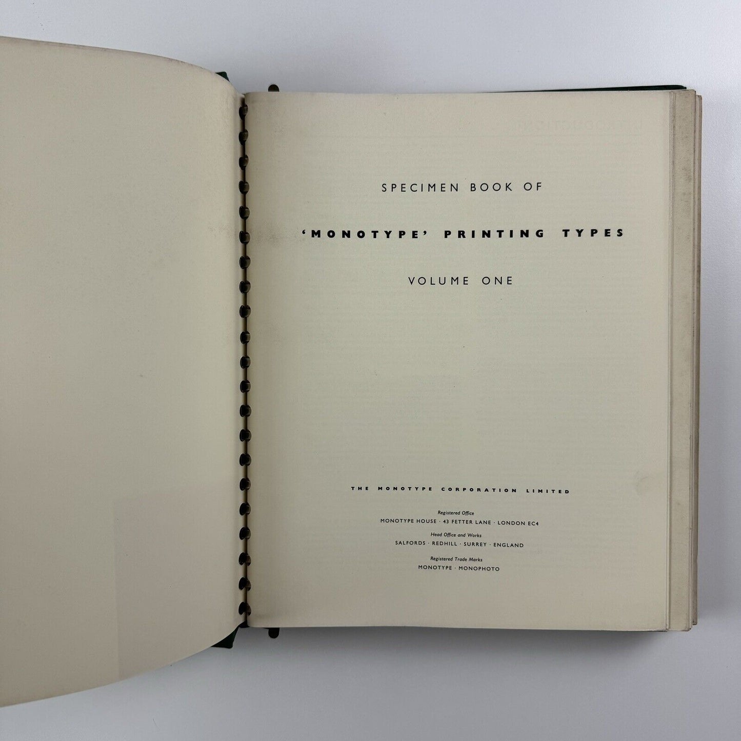 Specimen Book of 'Monotype' Printing Types. Volume One | Monotype Corporation