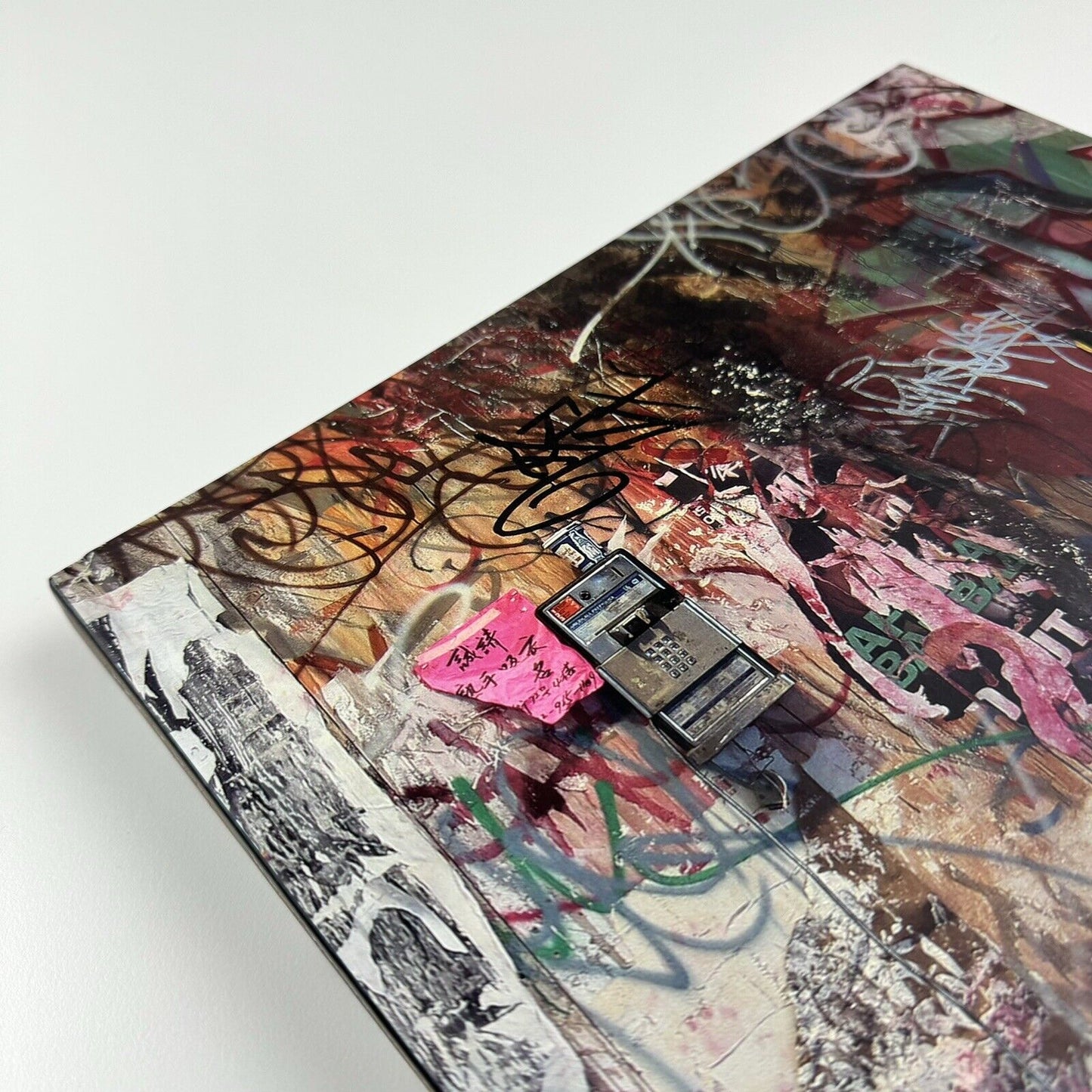 José Parlá: Walls, Diaries, and Paintings | Edited by Bryce Wolkowitz Gallery | Hatje Cantz, 2011