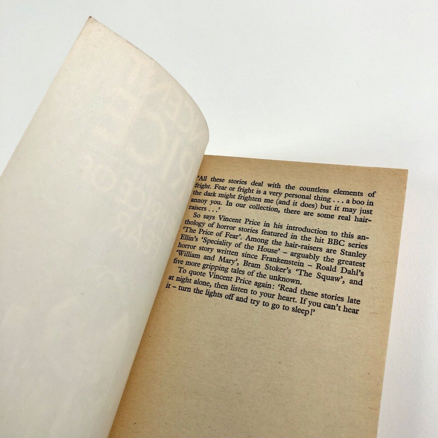 Vincent Price presents The Price of Fear | Edited by Richard Davis Everest Books, 1976