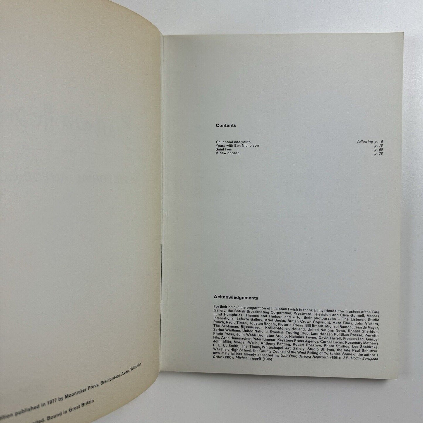 Barbara Hepworth – a Pictorial Autobiography | Moonraker Press, 1977