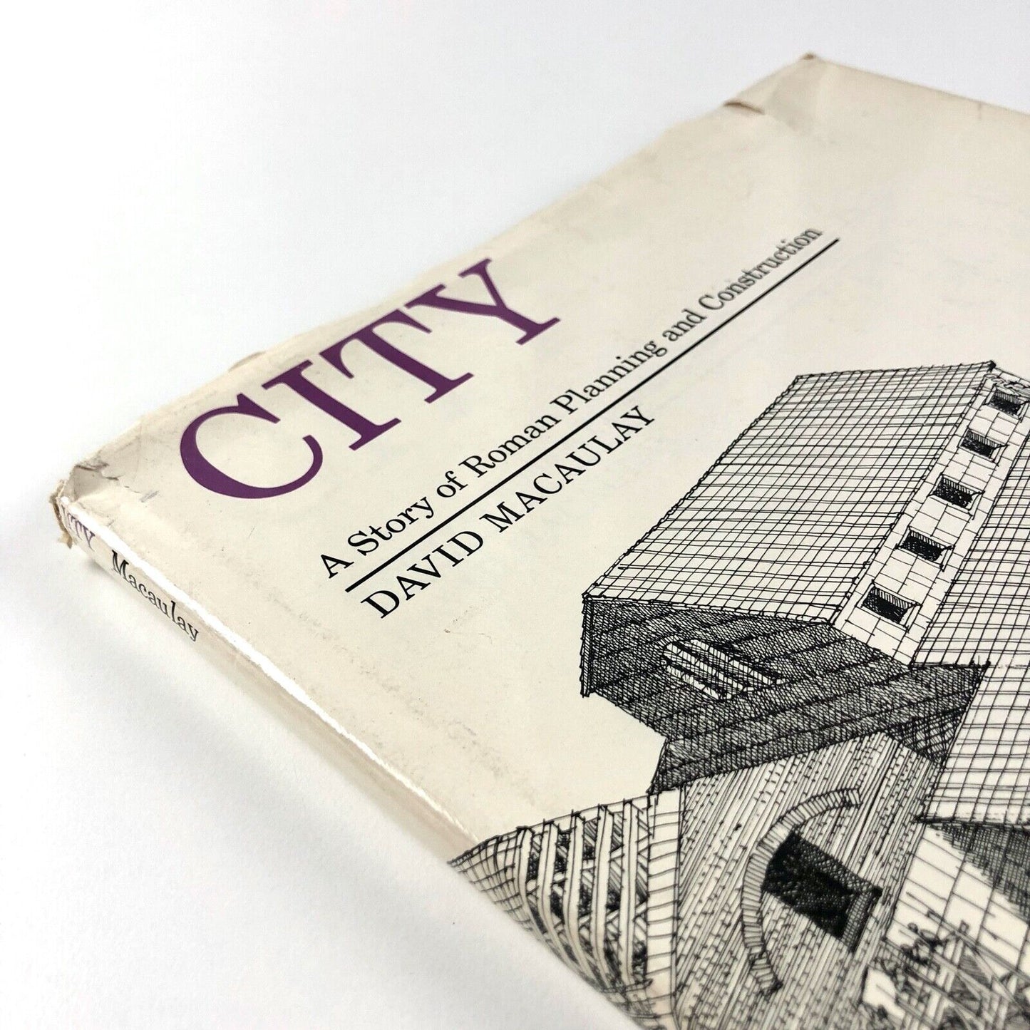 City: A Story of Roman Planning and Construction | David Macaulay, 1975