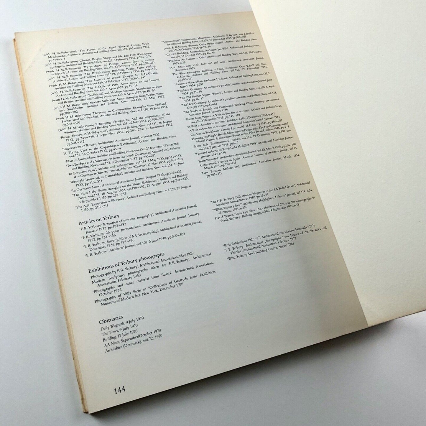 Frank Yerbury. Itinerant Cameraman. Architectural Photographs 1920-35 | Architectural Association, 1987
