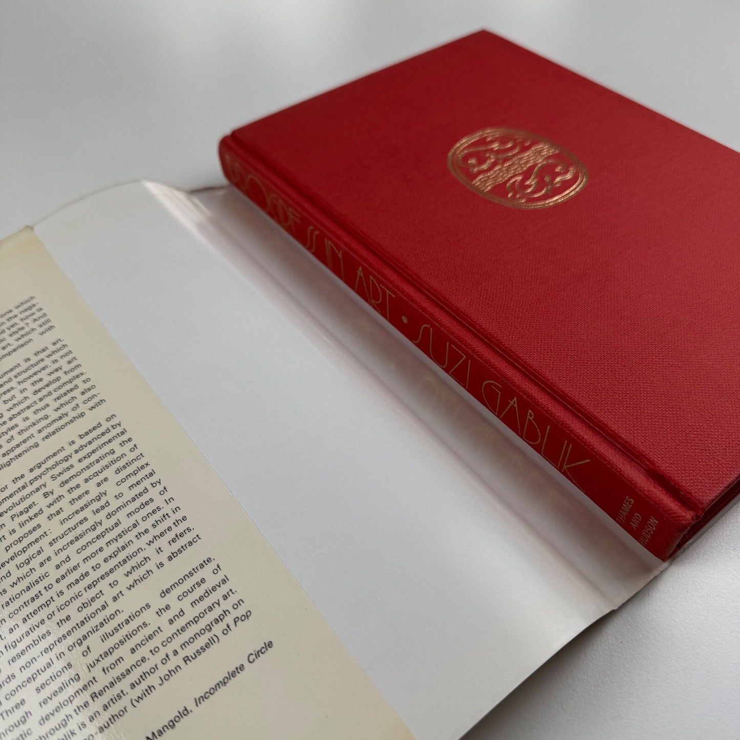 Progress in Art by Suzi Gablik | Thames & Hudson, 1976