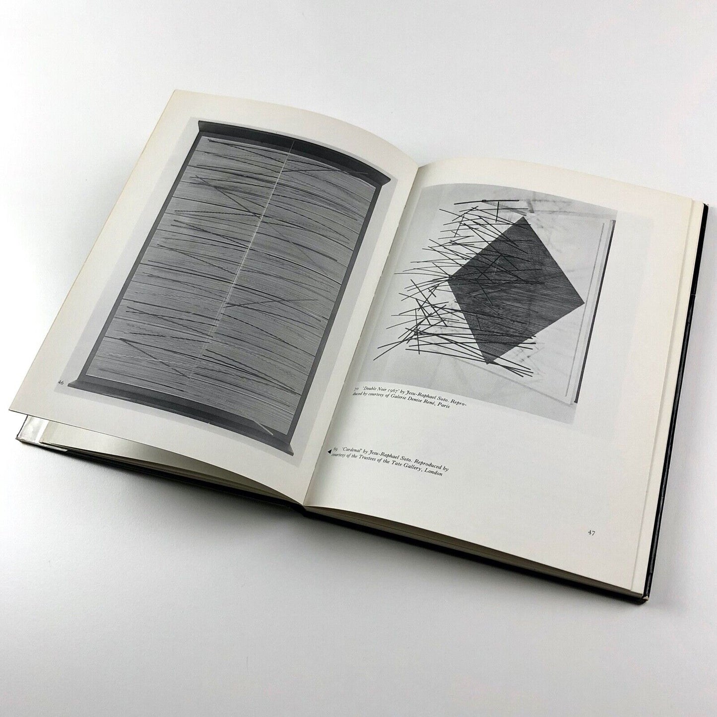The technique of kinetic art by John Tovey | Batsford, 1971