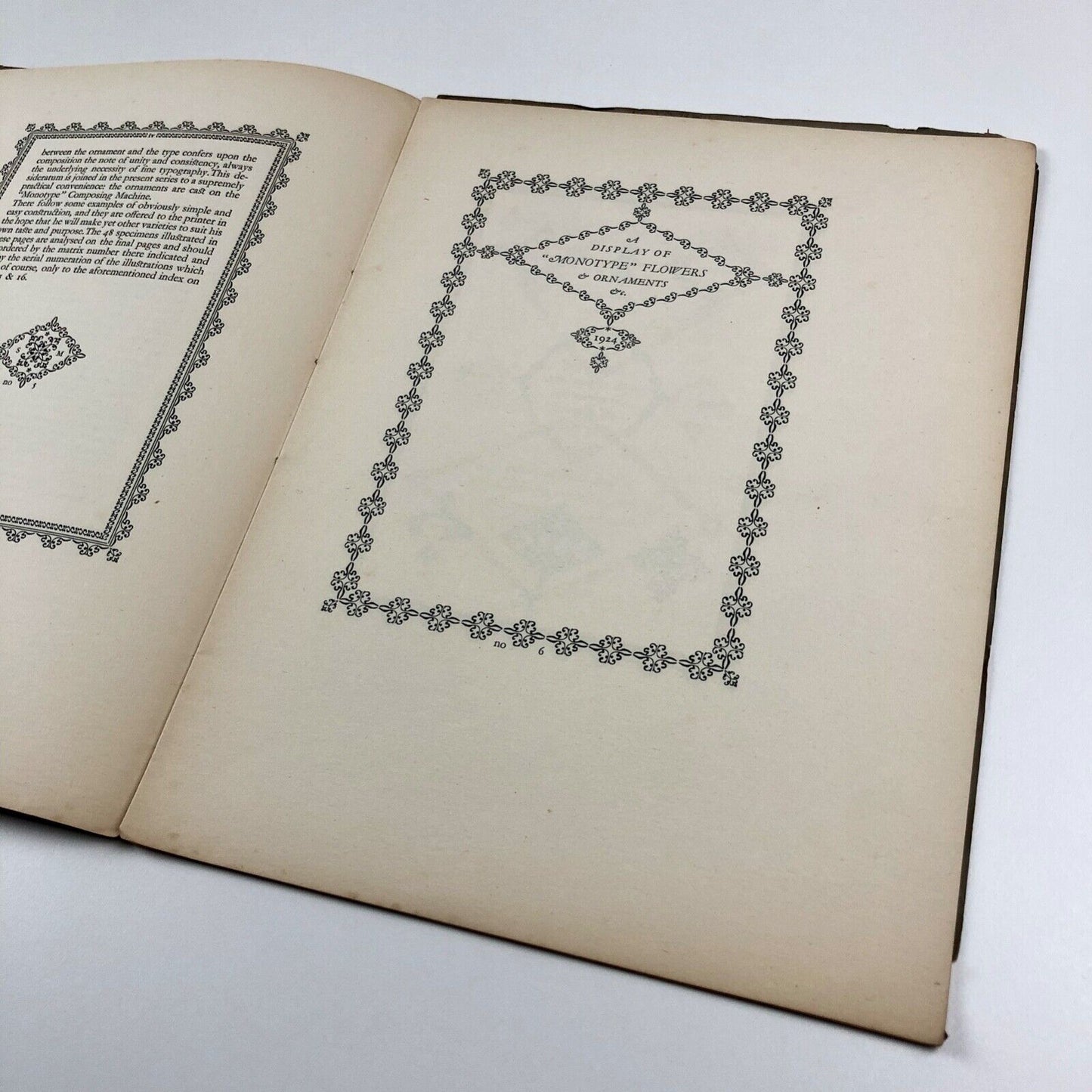 Monotype Flower Decorations type specimen booklet | Lanston Monotype, 1924